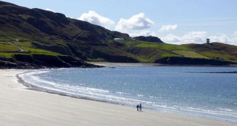 Апартаменты Dungloe Lakeside Lodging Экстерьер фото